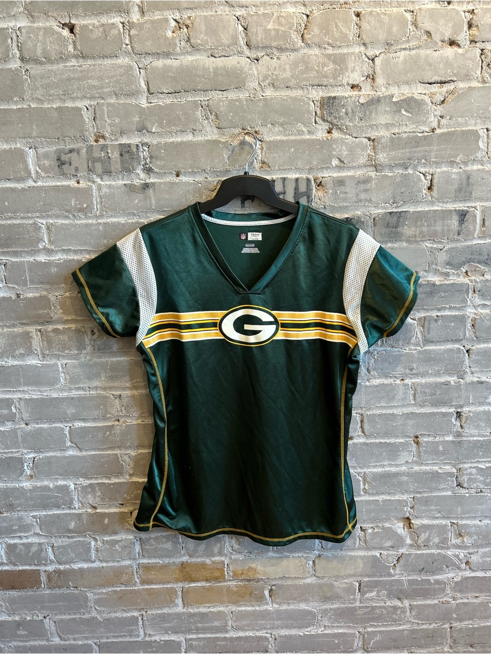 NFL Team Apparel Green Bay Packers Women's Jersey Tee V-Neck XL Green